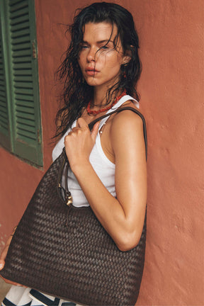 How To Style Straw and Weave Bags?