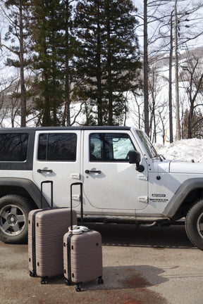 The Ultimate Guide to Skiing in Australia: What to Pack for Your Ski Trip