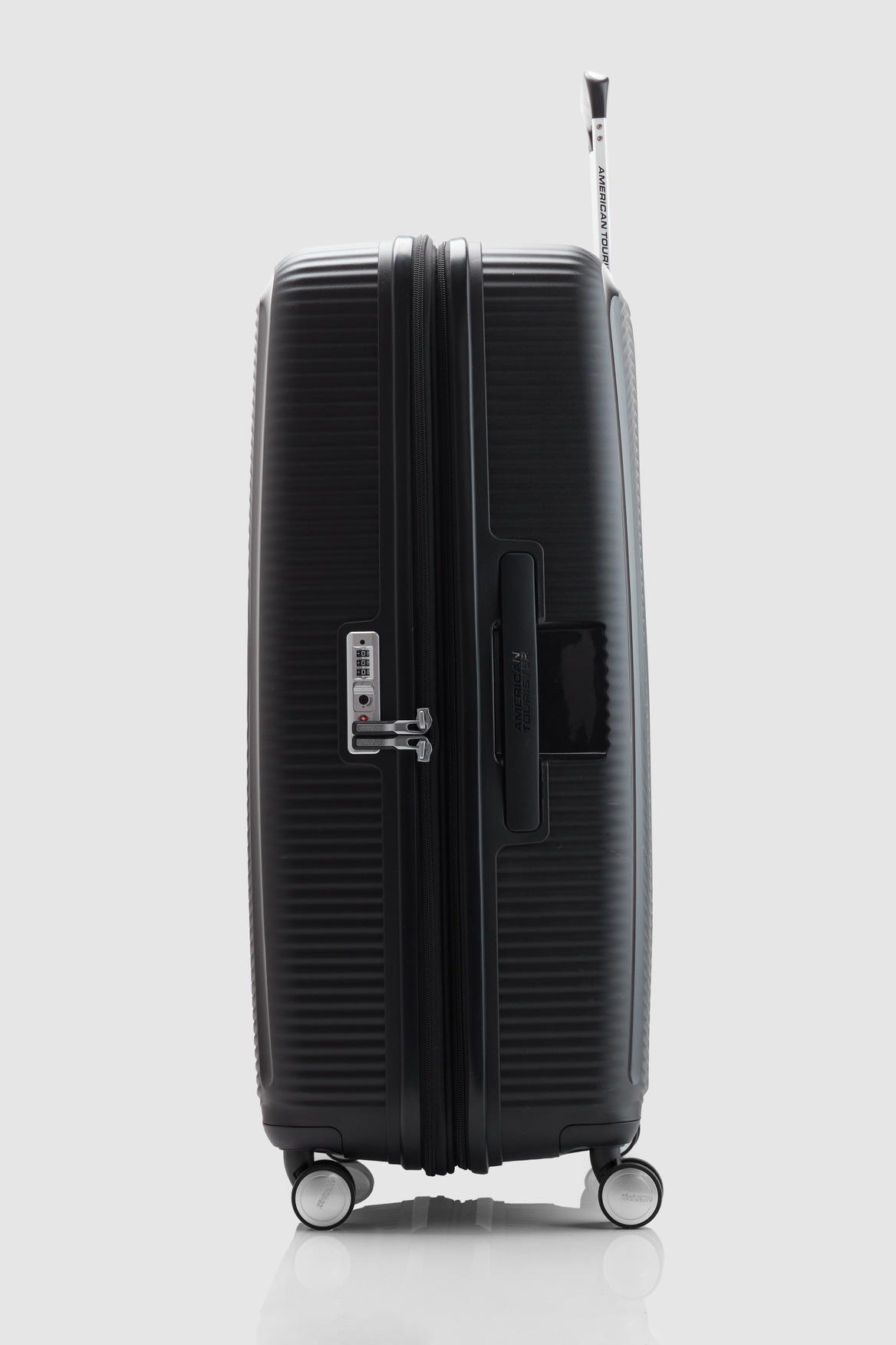 American Tourister Curio 2 80cm Suitcase Strandbags Australia