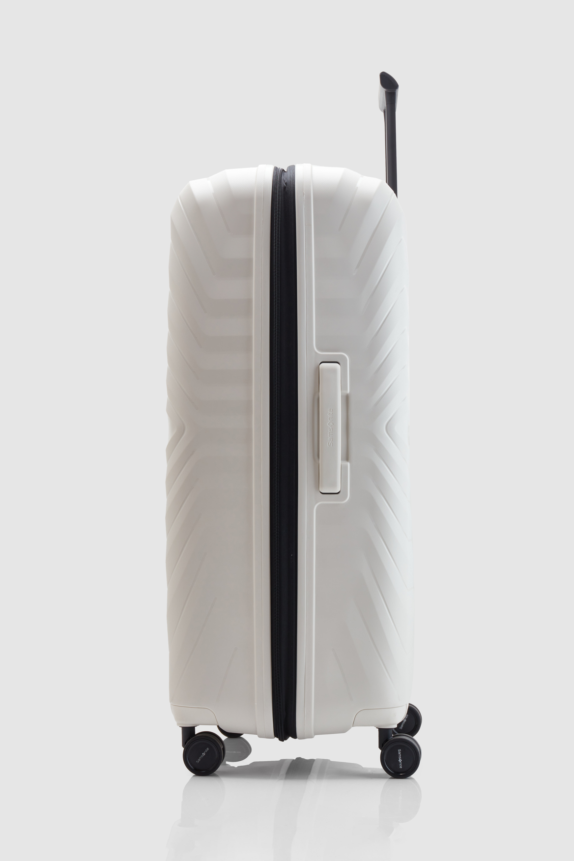 Samsonite octolite 81 hotsell