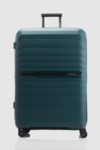 Octolite Neo 81cm Suitcase