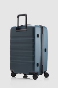 Icon Stripe 66cm Suitcase