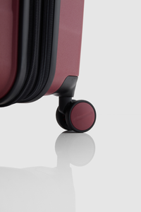 Gloss Stripe 68cm Suitcase