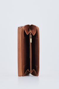 Blythe Leather Medium Trifold