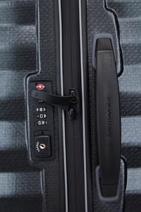 Lite Shock Sport 75cm Suitcase