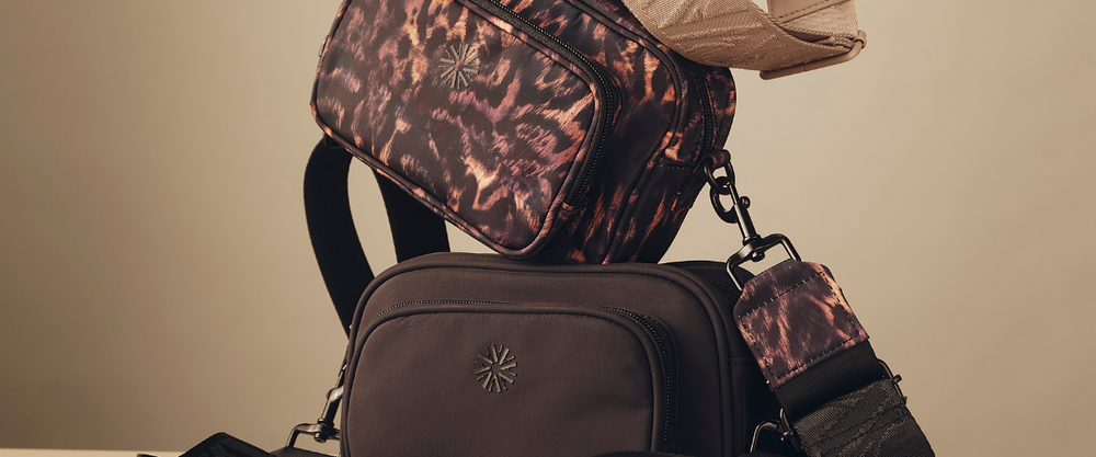 Pattern & Print Handbags