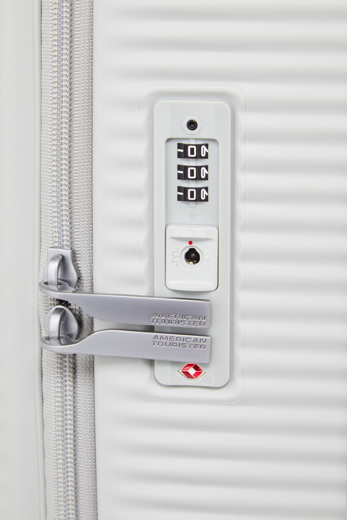 Strandbags curio shop