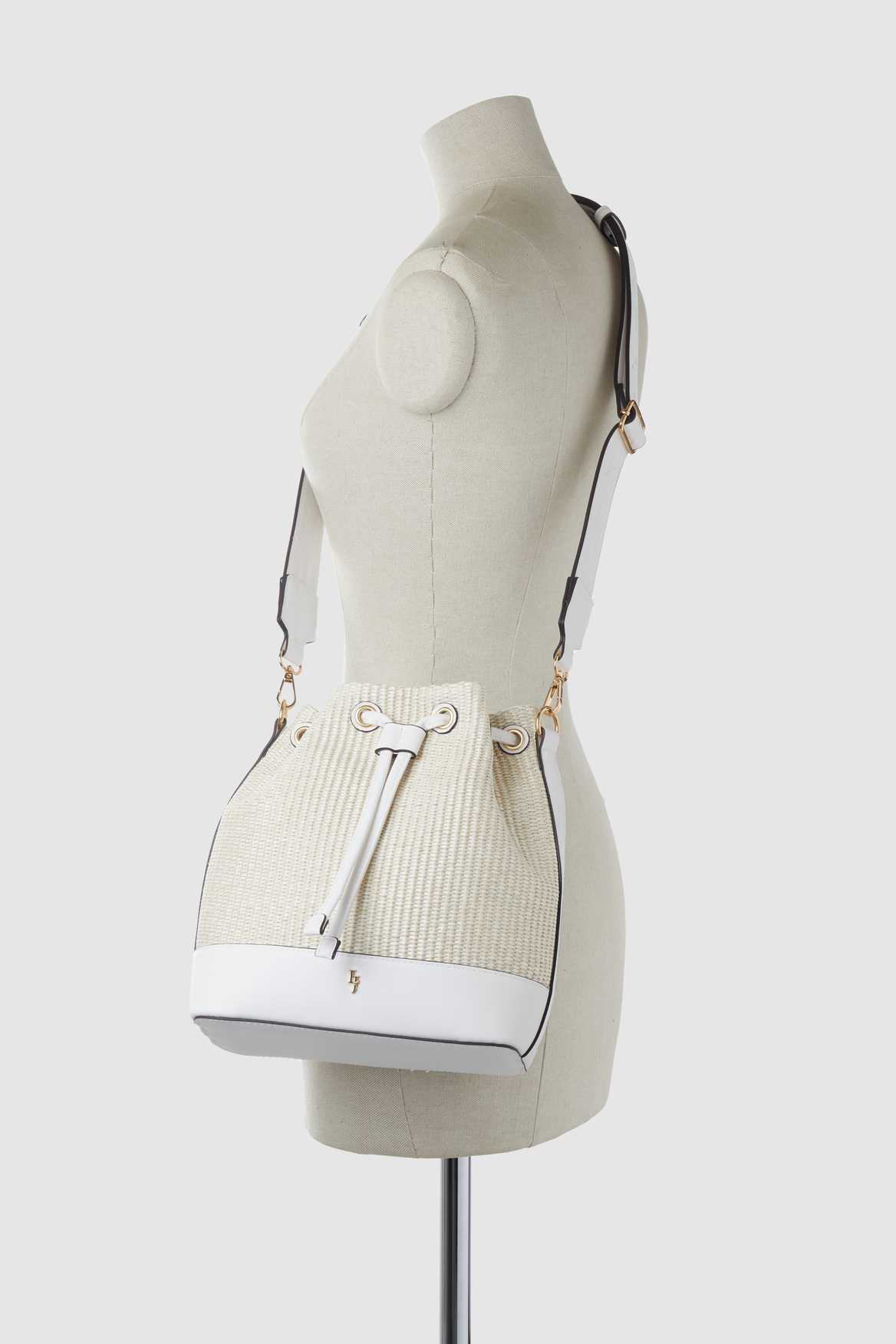 Laura Jones Straw Bucket Bag Strandbags Australia