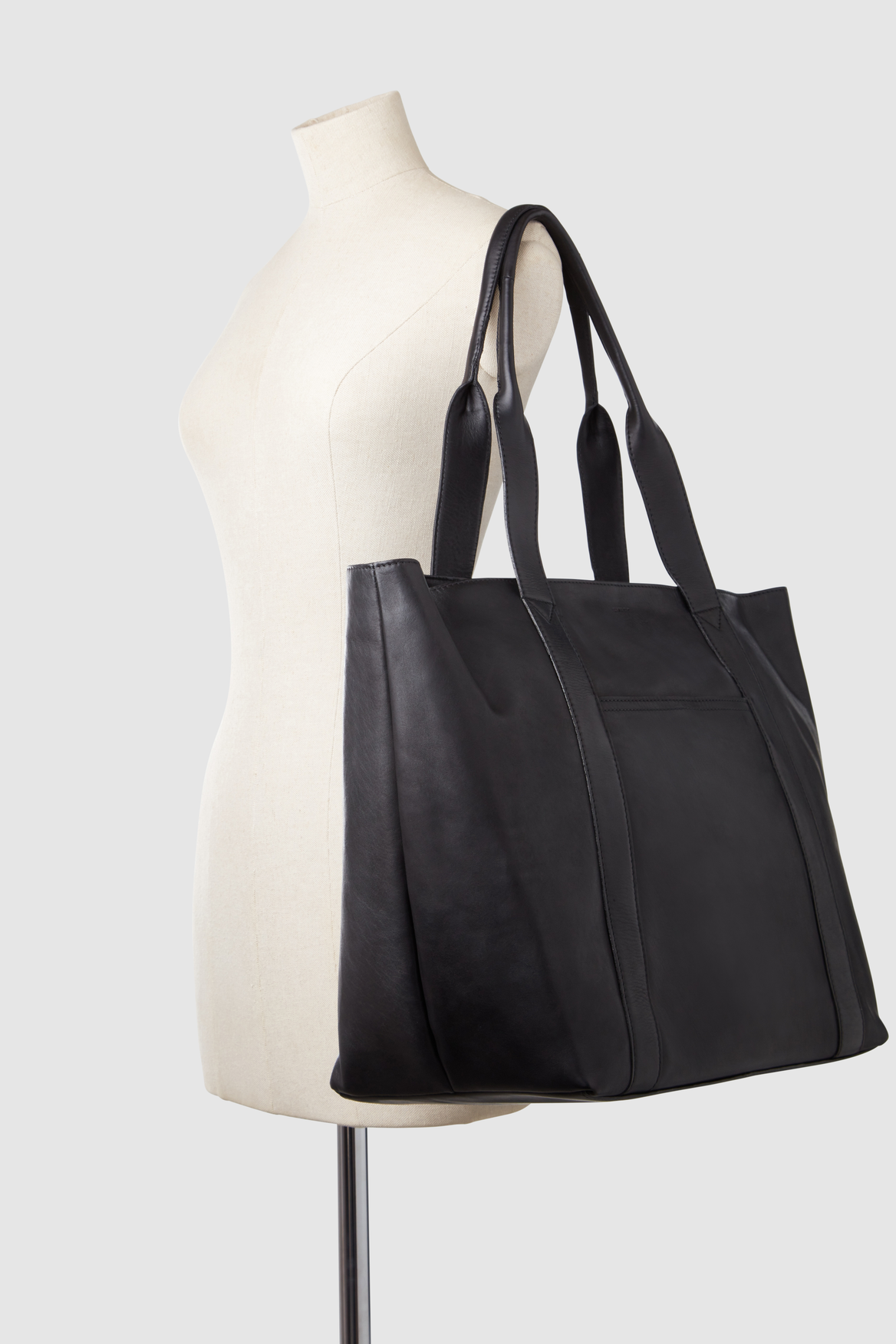Maya Leather Xl Travel Carryall