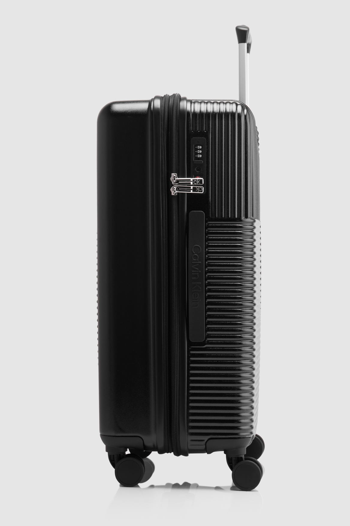 Astoria 77cm Suitcase