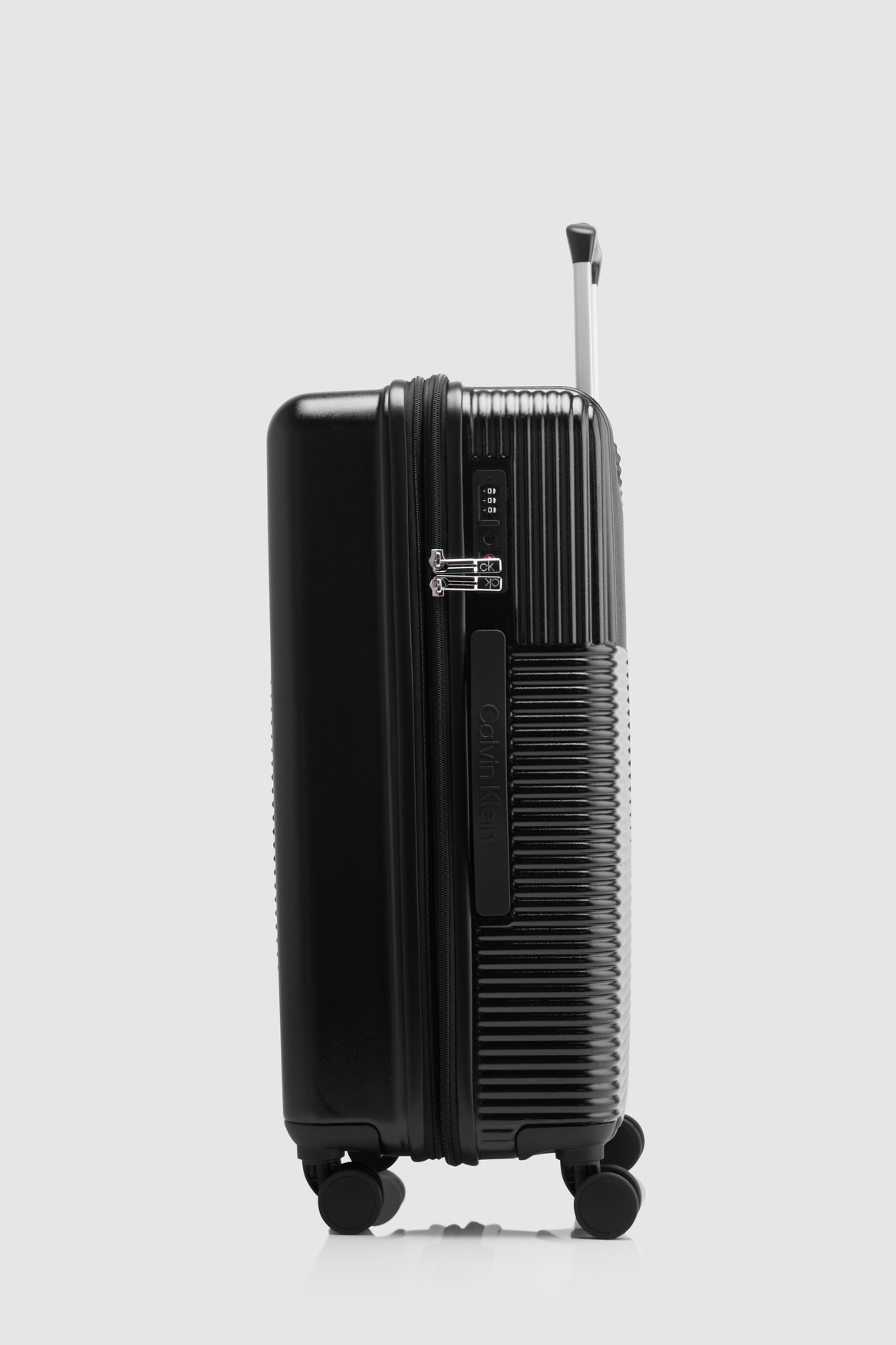 Astoria 67cm Suitcase