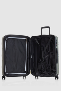 Insignia 2.0 67cm Suitcase