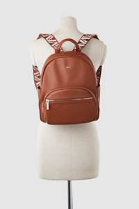Juni Medium Backpack