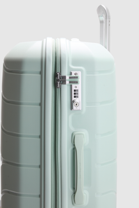 Oc2lite Check-In 81cm Suitcase