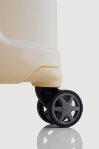 Oc2lite Check-In 81cm Suitcase