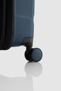 Gloss Stripe 78cm Suitcase