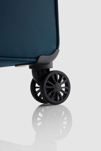 Soft Stripe 2.0 81cm Suitcase