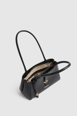 Carrie Girlfriend Shoulder Bag