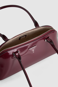 Arnela Shoulder Tote Bag