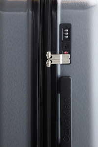 High Check-In 79cm Suitcase