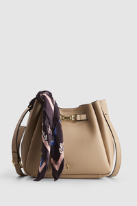 Elara Bucket Bag