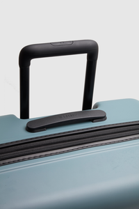 Icon Stripe 55cm Suitcase