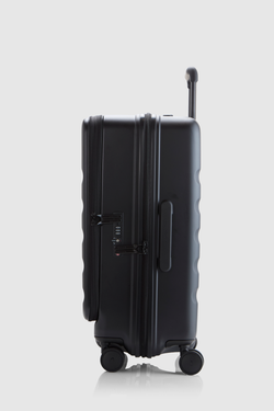 Icon Stripe Dual 66cm Suitcase