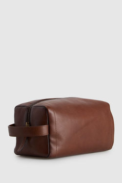 Fred Leather Washbag