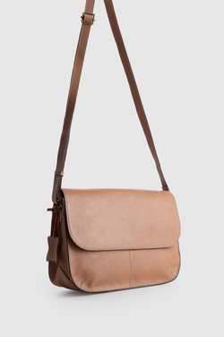COL [P] FAYE BER DBL ZIP F/OVER Biscotti