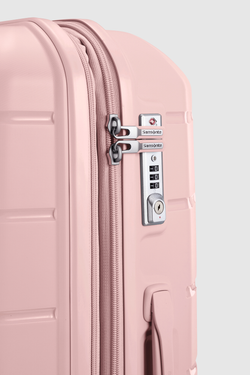 Oc2lite Check-In 81cm Suitcase