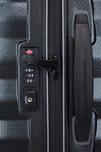 Lite Shock Sport 81cm Suitcase