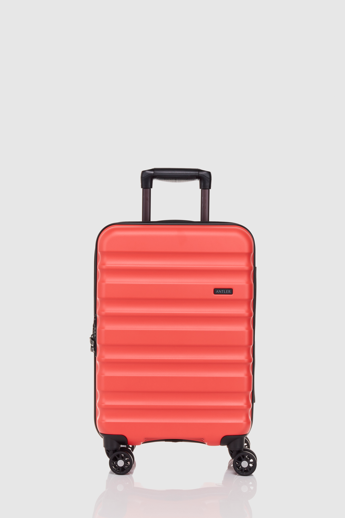 Strandbags kids luggage shop